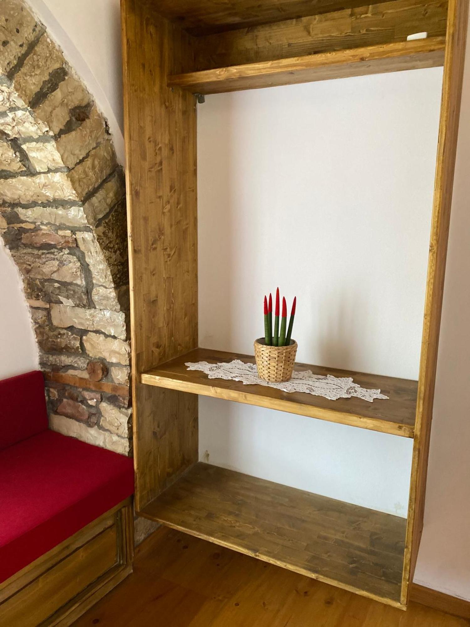 Doda Guest House Gjirokastër Extérieur photo