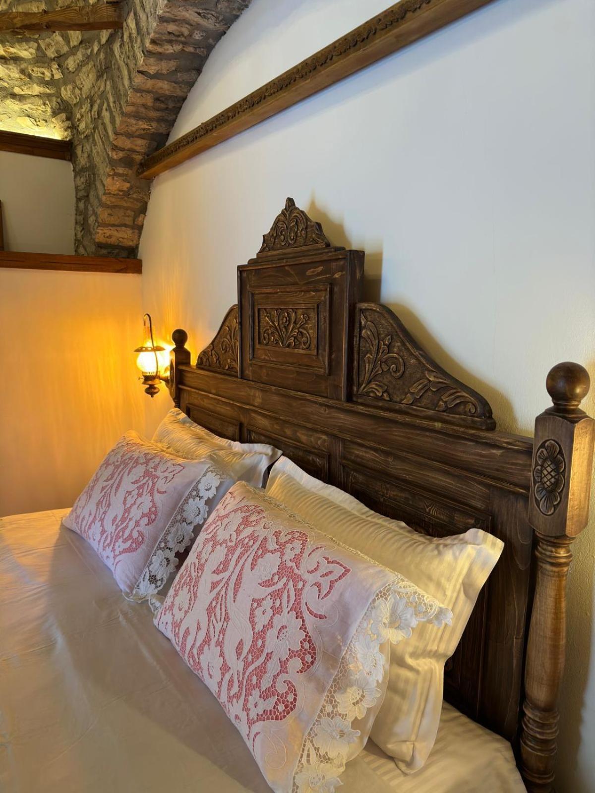 Doda Guest House Gjirokastër Extérieur photo