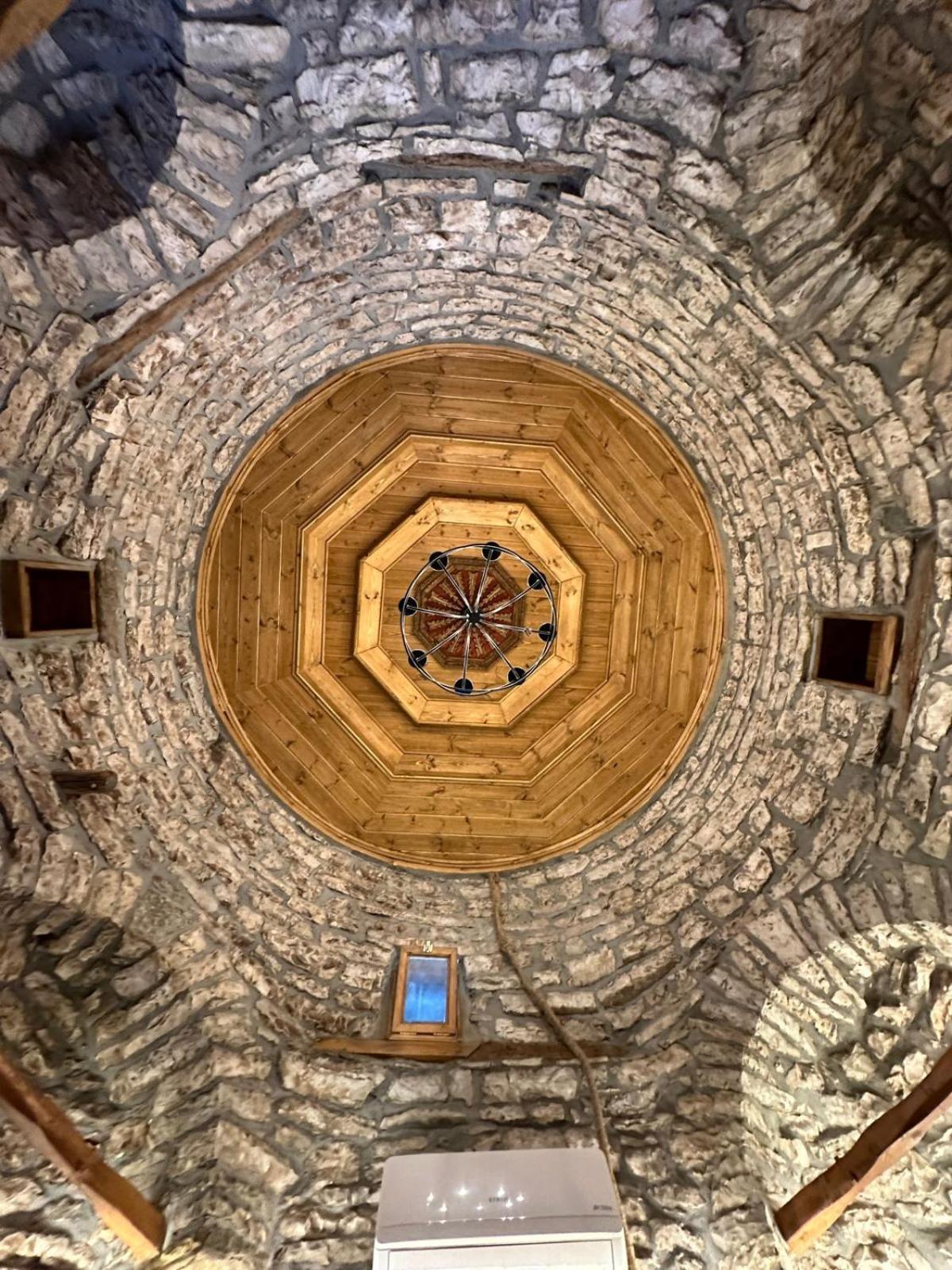 Doda Guest House Gjirokastër Extérieur photo