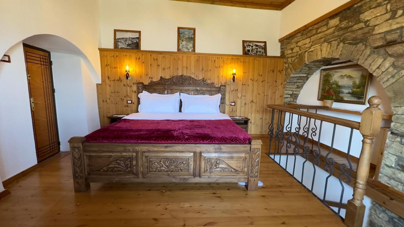 Doda Guest House Gjirokastër Extérieur photo
