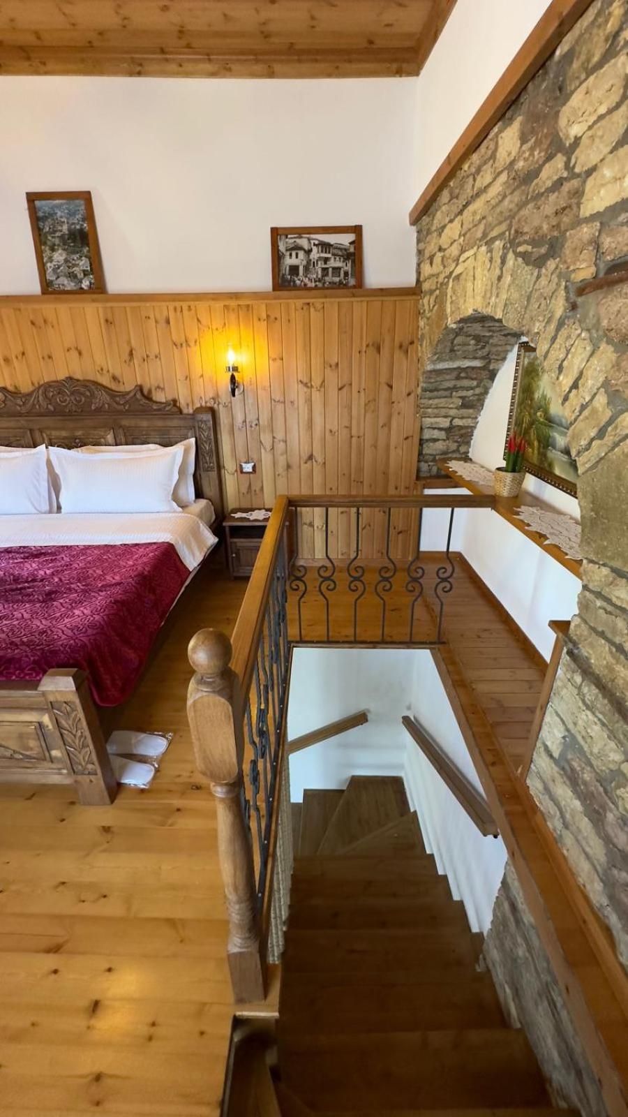 Doda Guest House Gjirokastër Extérieur photo