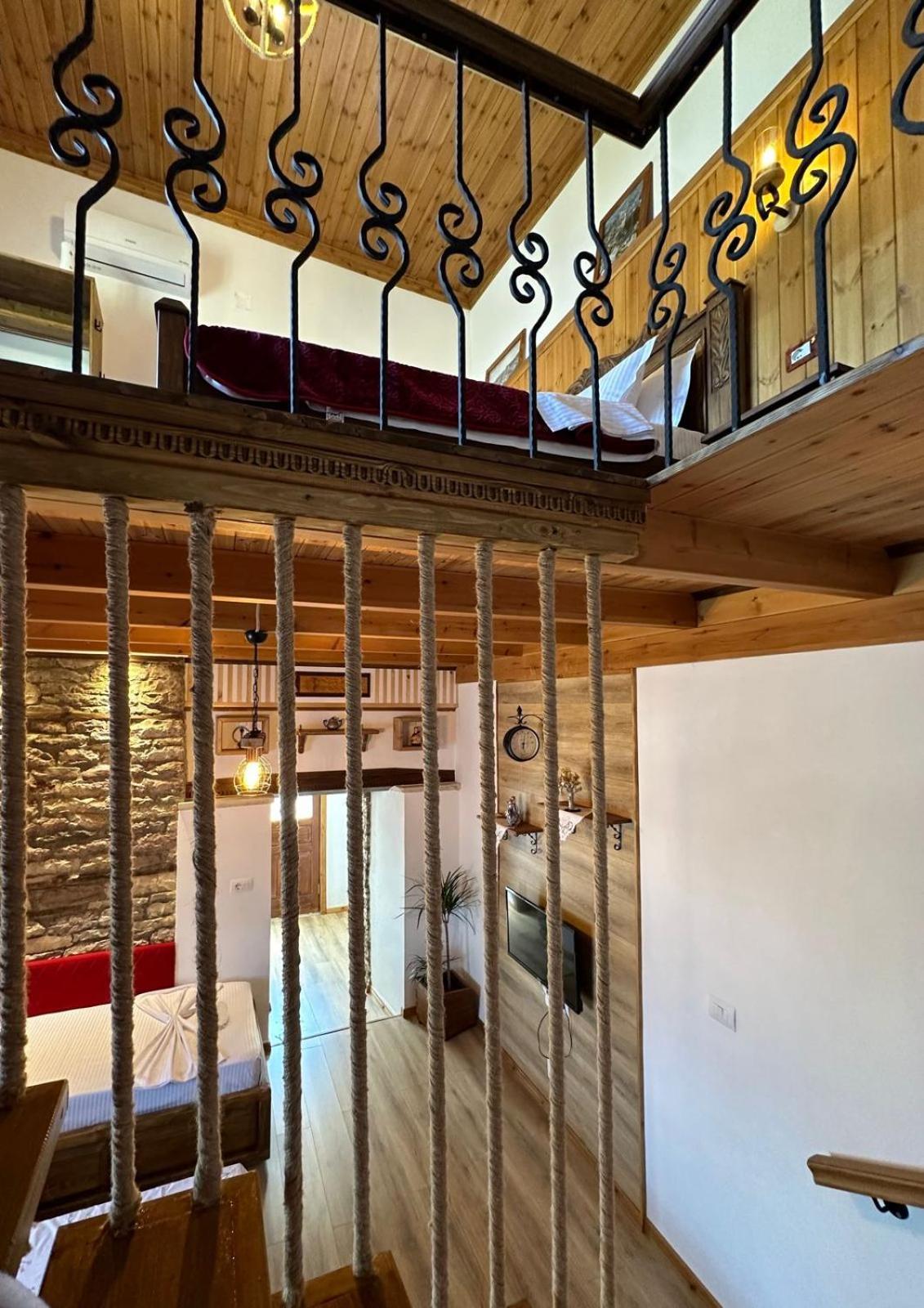 Doda Guest House Gjirokastër Extérieur photo