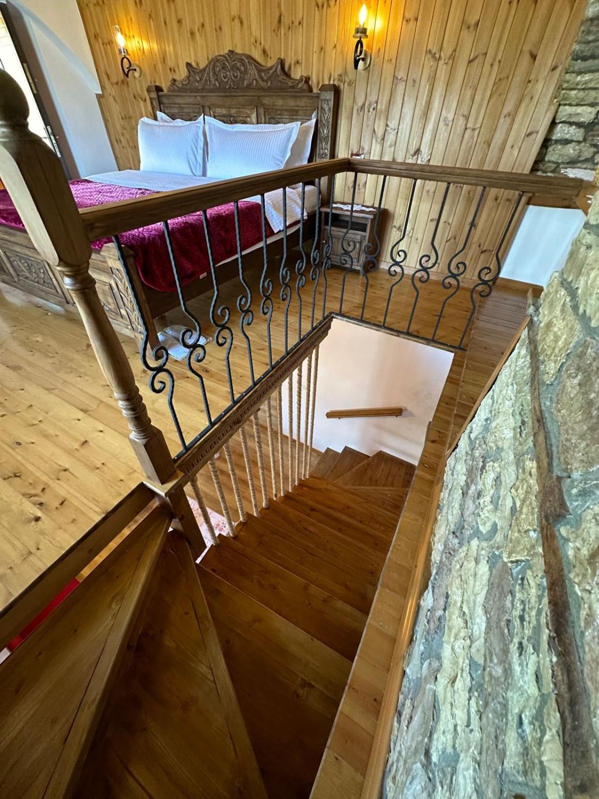 Doda Guest House Gjirokastër Extérieur photo