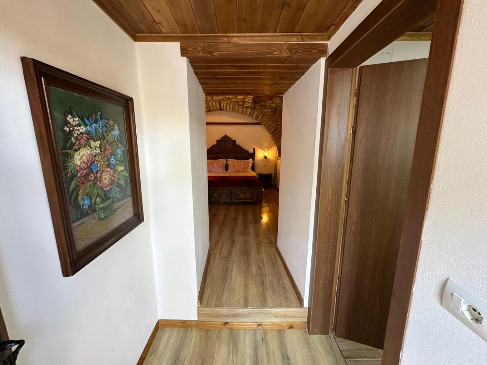 Doda Guest House Gjirokastër Extérieur photo